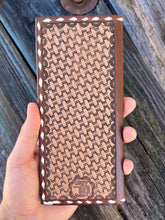 Load image into Gallery viewer, Basket Stamp X Buckstitch Roper Wallet