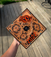 Load image into Gallery viewer, Custom Graduation Cap Topper (DEPOSIT ONLY)