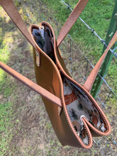 Load image into Gallery viewer, Brown Tote
