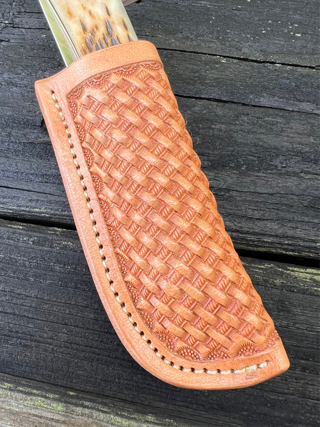 Basket Stamp Single Loop Knife Sheath
