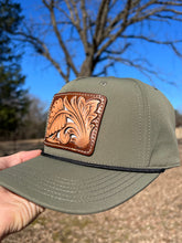 Load image into Gallery viewer, Floral Tooled Patch Rope Cap
