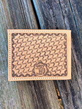 Load image into Gallery viewer, Natural Floral X Basket Stamp Bifold
