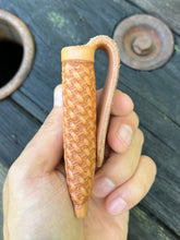 Load image into Gallery viewer, Basket Stamp Single Loop Knife Sheath

