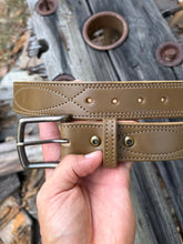 Load image into Gallery viewer, Olive Green Gunslinger
