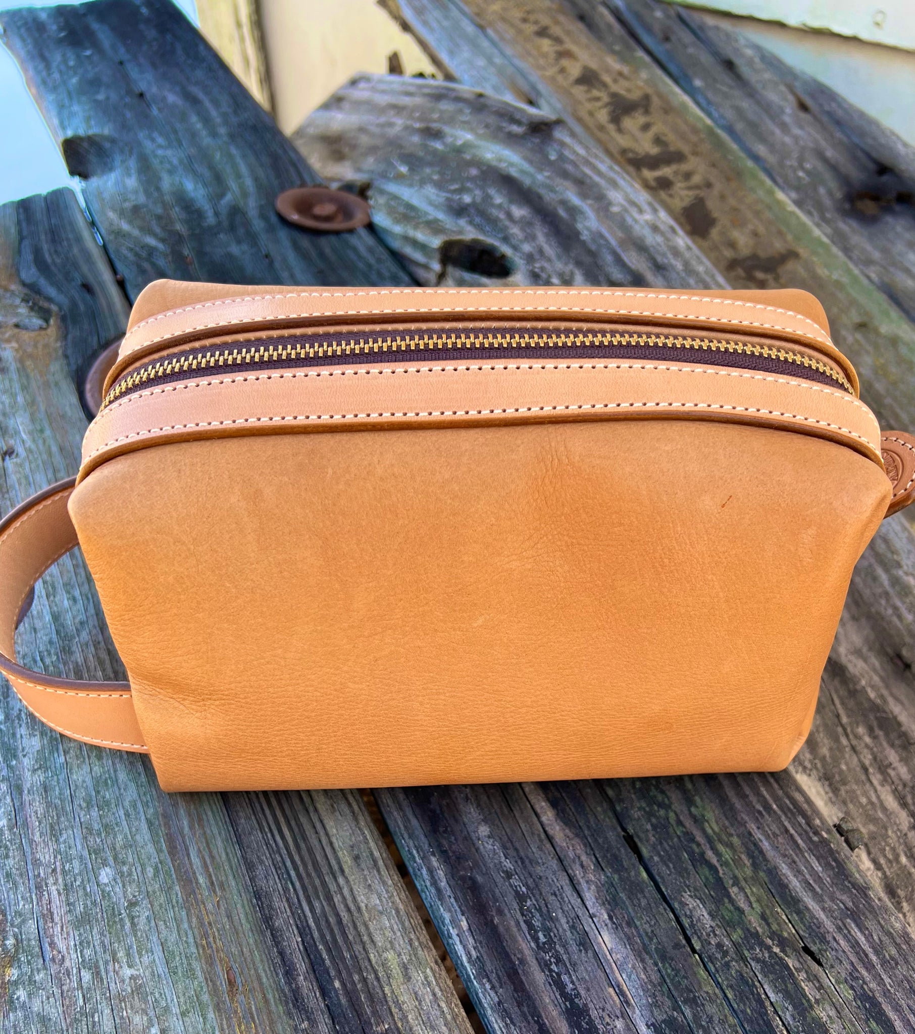 Tan Travel Kit/ Makeup Bag – Girty Leather Co Tan Travel Kit/ Makeup Bag – Girty Leather Co