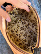 Load image into Gallery viewer, Custom Dopp Kit (DEPOSIT ONLY)
